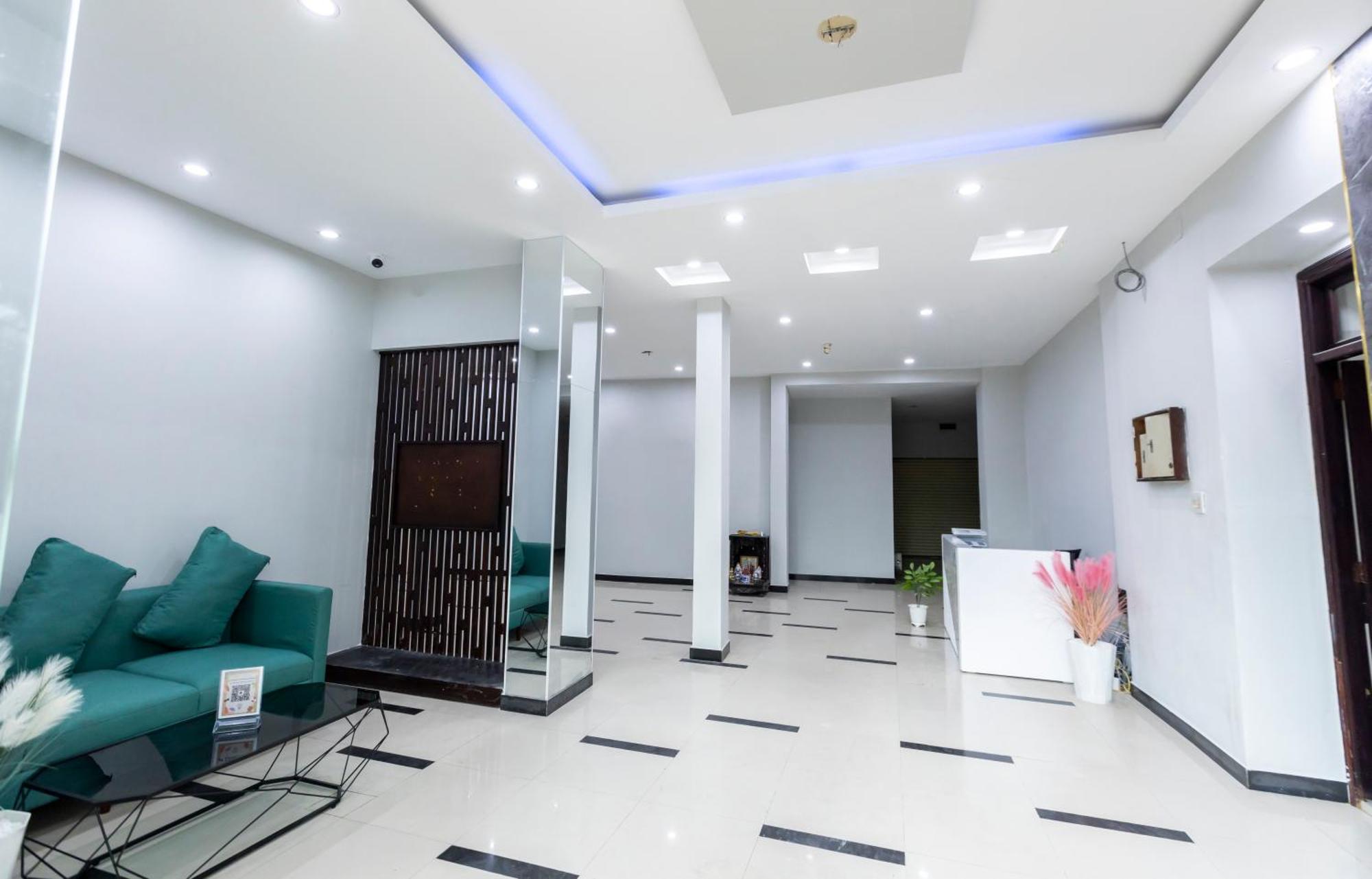 Cosmos Hotel Nha Trang By Ht Exterior foto